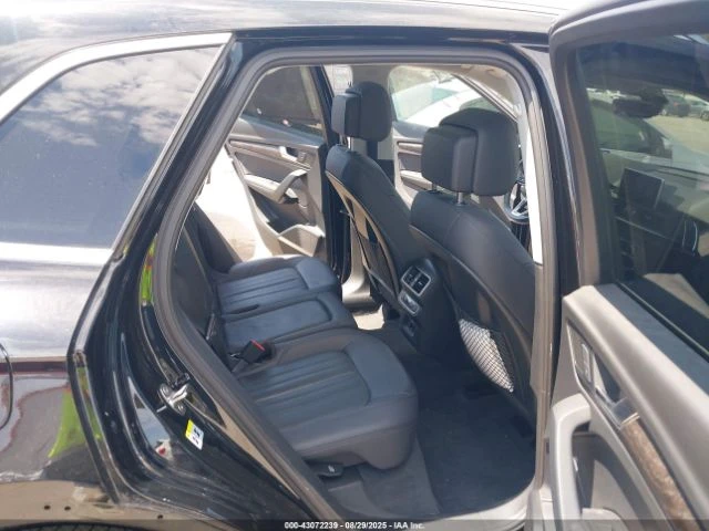 Audi Q5 Tech Premium - изображение 8