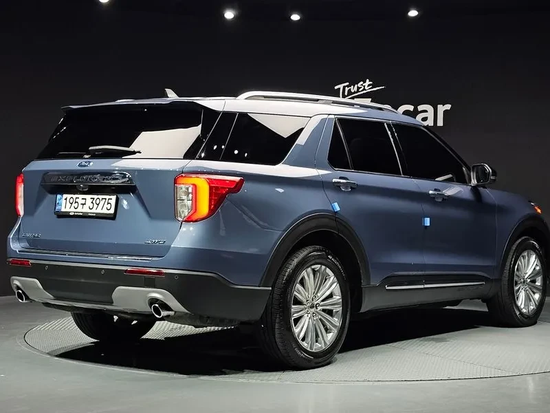 Ford Explorer 2.3 LIMITED 4WD, снимка 2 - Автомобили и джипове - 55702877