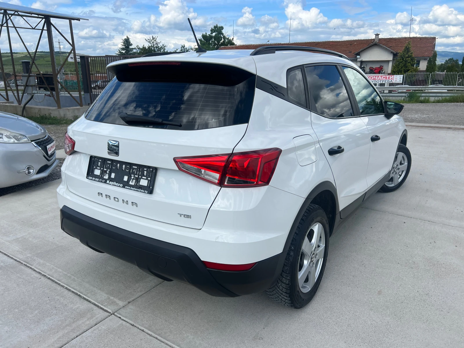 Seat Arona TGI 77000km!!! Euro 6D - изображение 7