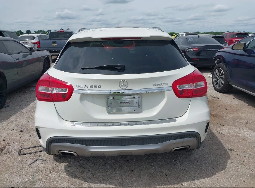Mercedes-Benz GLA 250 4MATIC* AMG-PACK - изображение 5