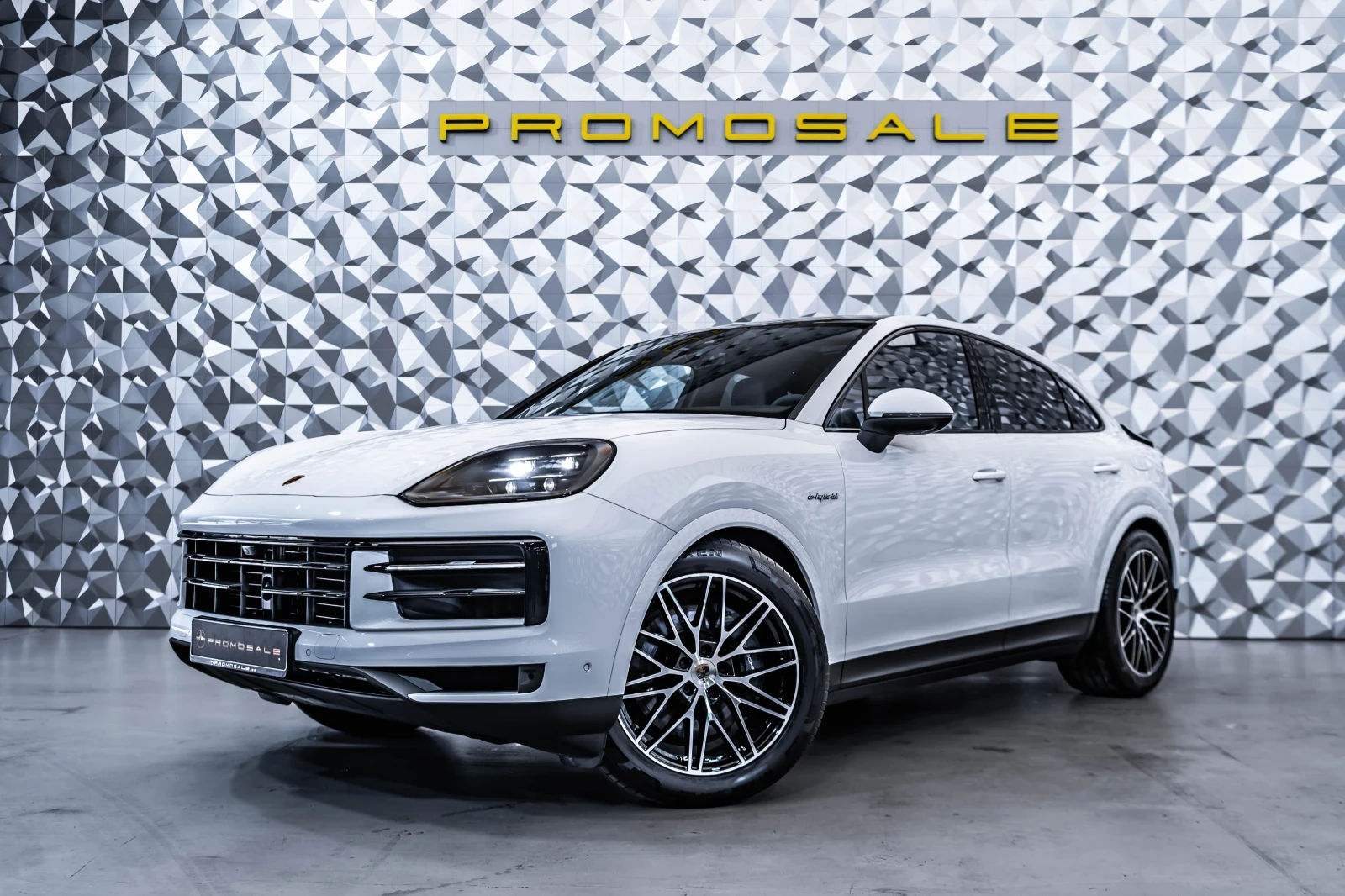 Porsche Cayenne E Hybrid Coupe* Bose* Лизинг* Pano - изображение 2