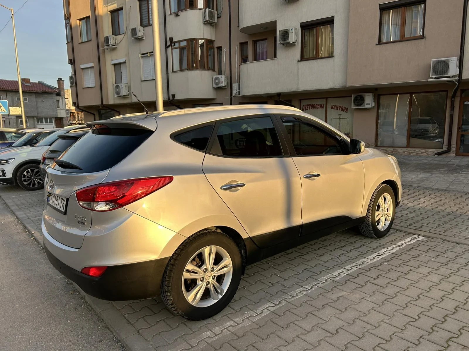 Hyundai IX35, снимка 5 - Автомобили и джипове - 53802786