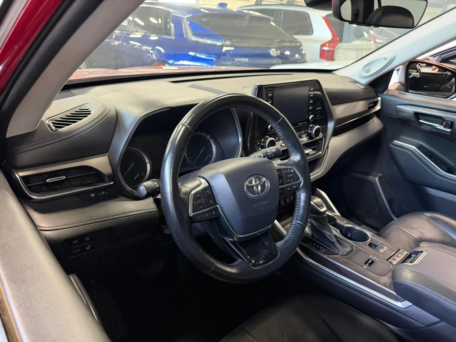 Toyota Highlander HYBRID LIMITED * 3 МЕСТА ОТЗАД * ОБДУХ * ПАНО * , снимка 5 - Автомобили и джипове - 54441068