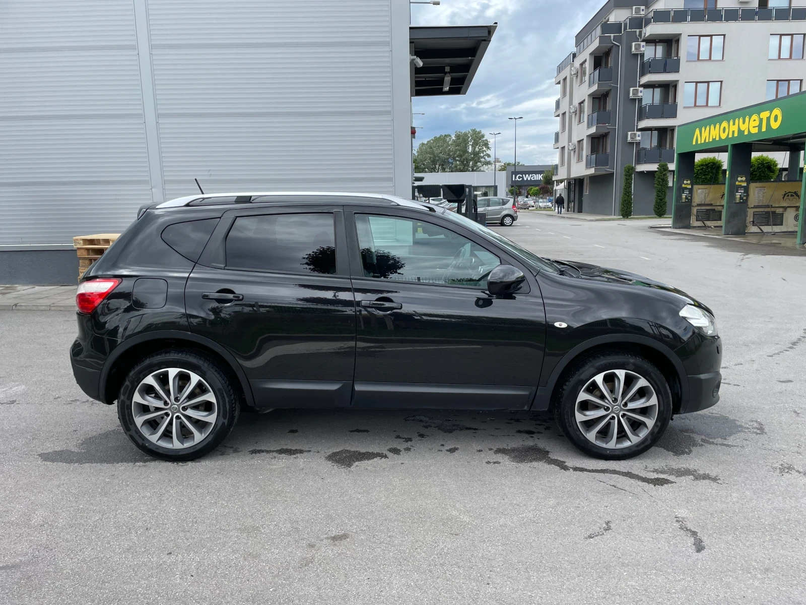 Nissan Qashqai TECNA 1.6 DCI, снимка 3 - Автомобили и джипове - 54651213