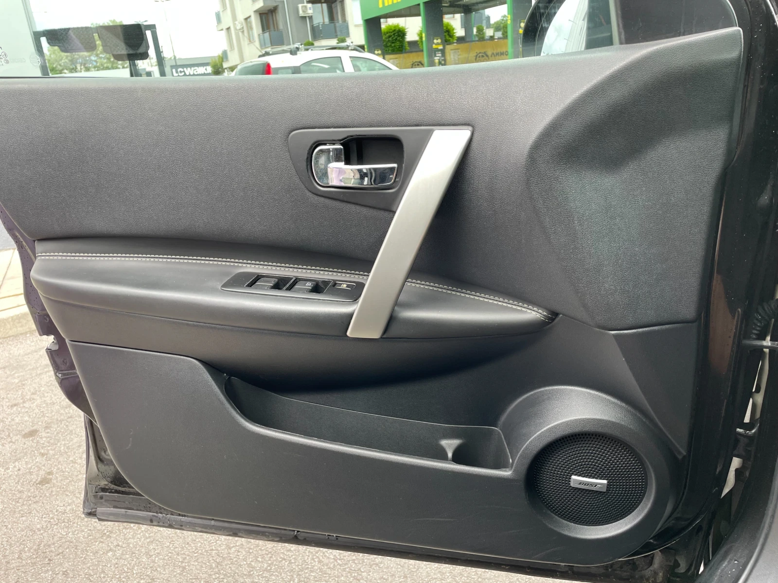 Nissan Qashqai TECNA 1.6 DCI, снимка 9 - Автомобили и джипове - 54651213