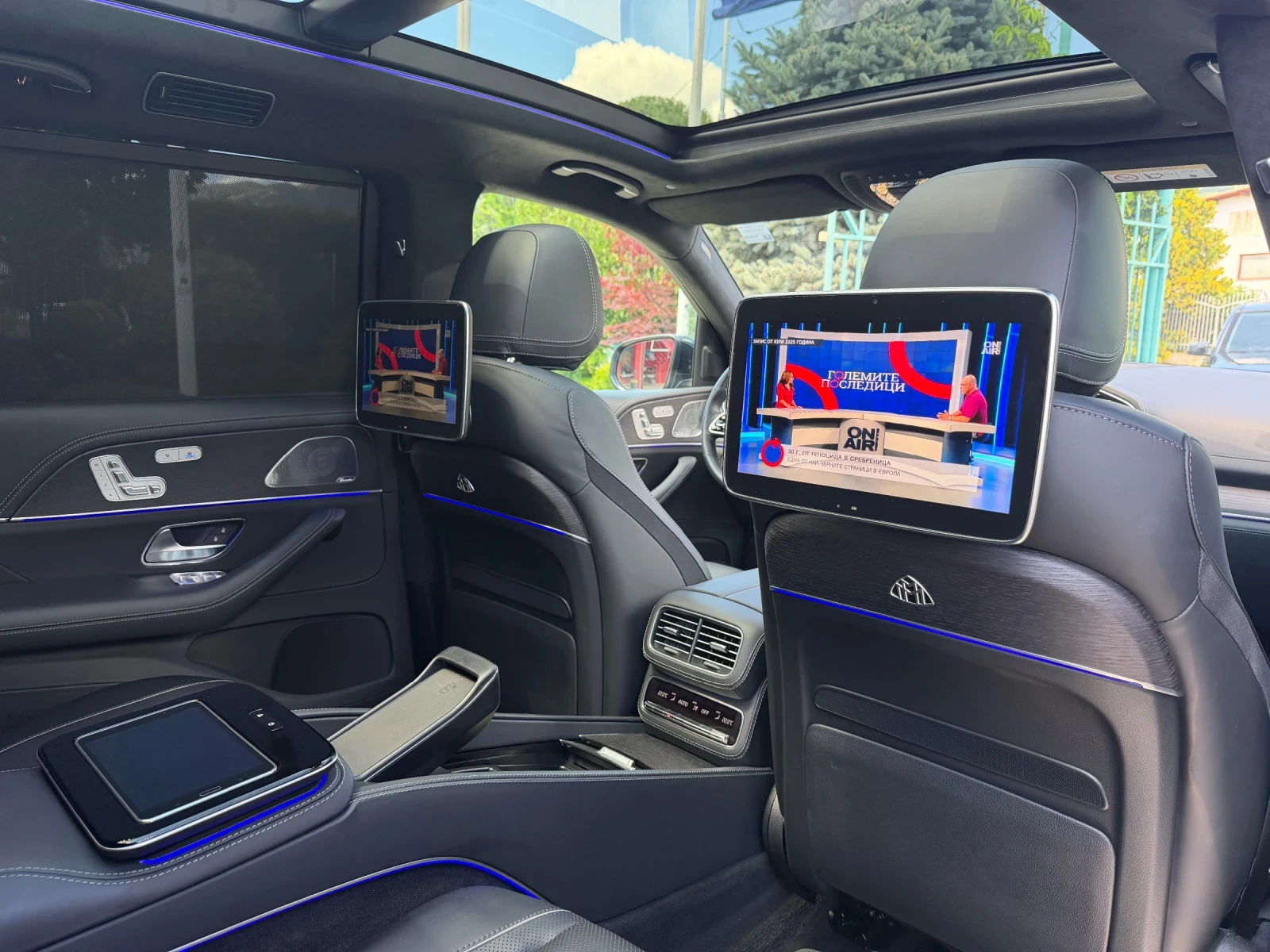 Mercedes-Benz GLS 600 MAYBACH* Exclusive* 3xTV* , снимка 14 - Автомобили и джипове - 55243512