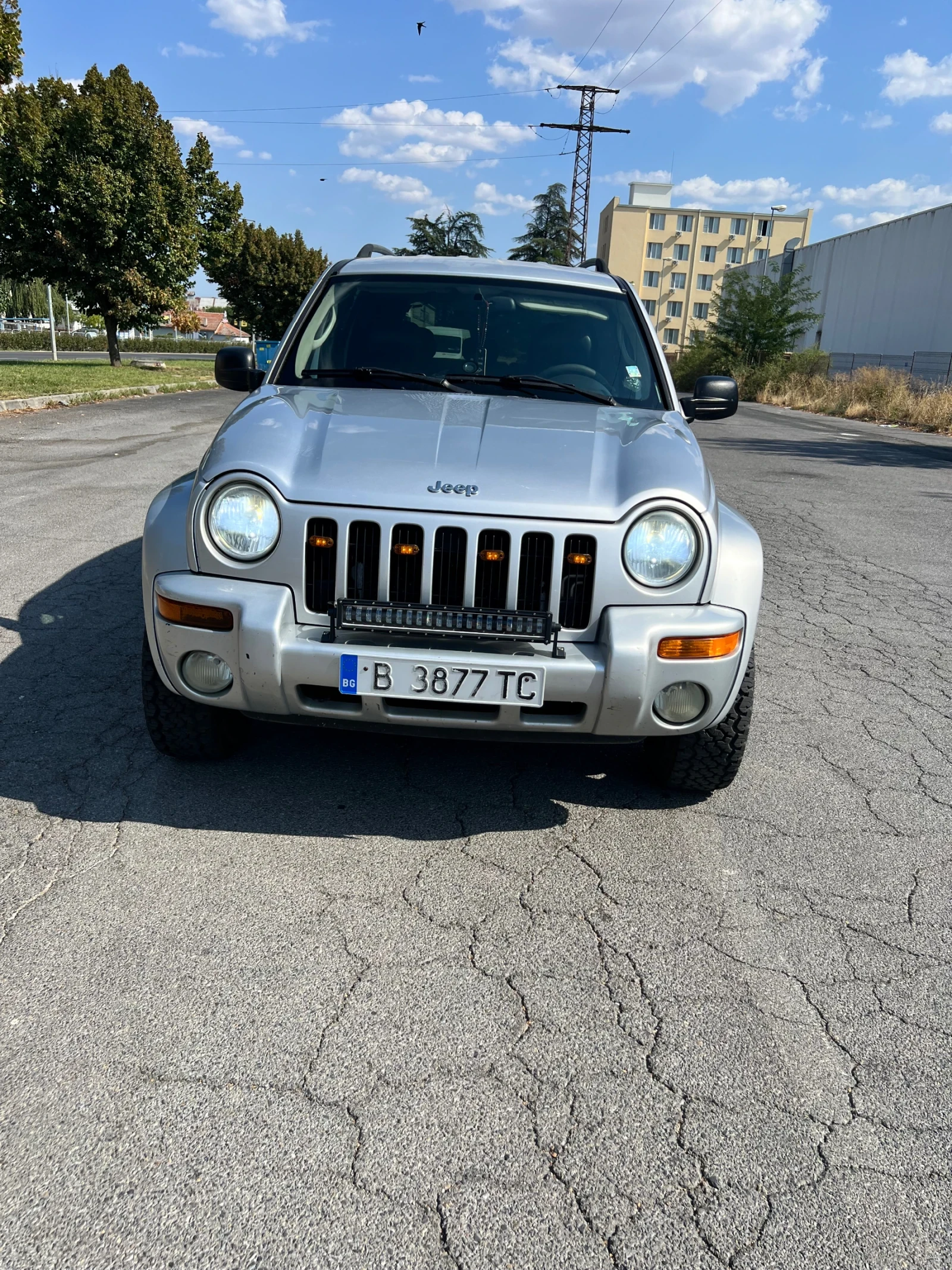 Jeep Cherokee