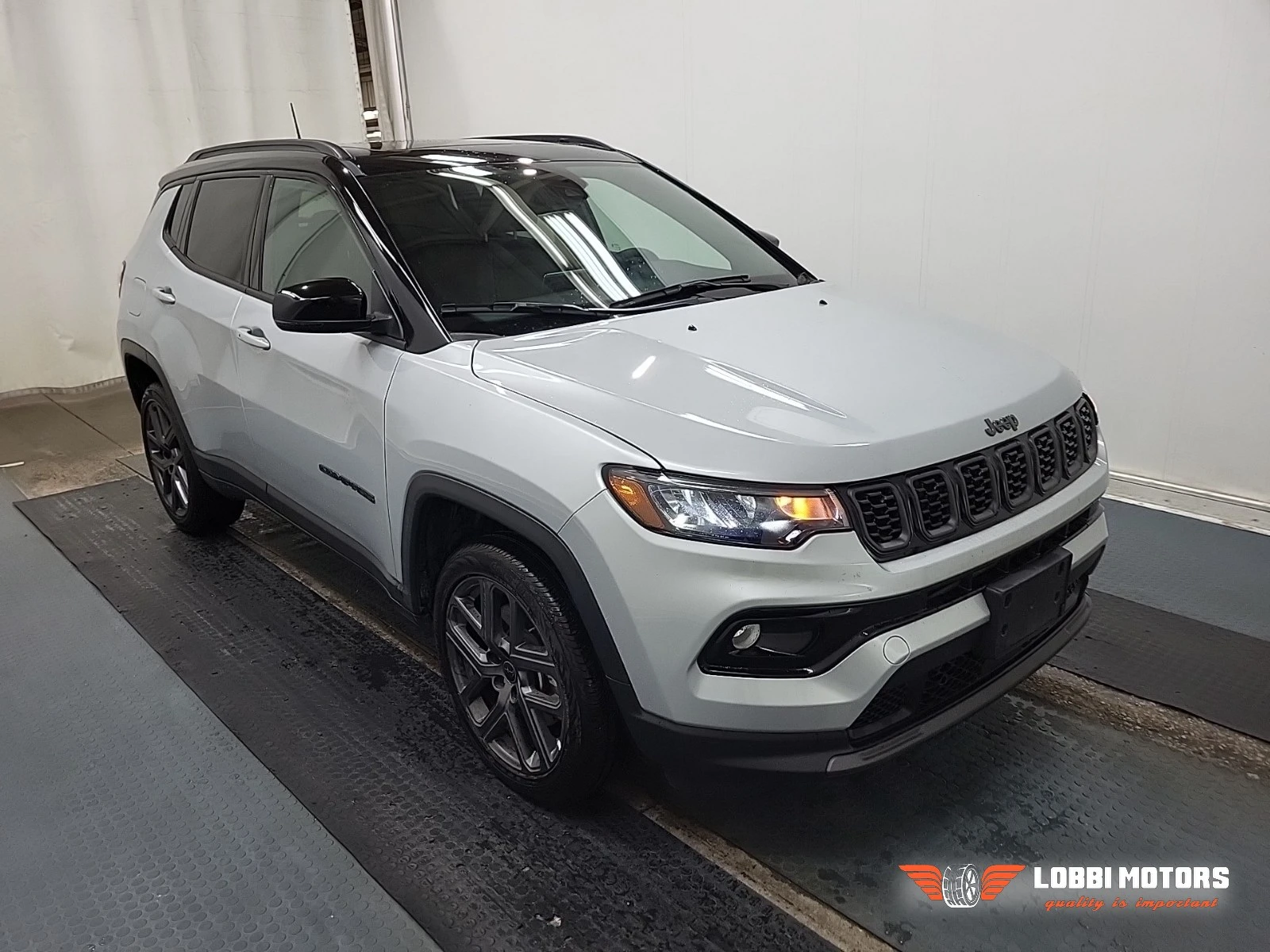 Jeep Compass, снимка 2 - Автомобили и джипове - 56069370