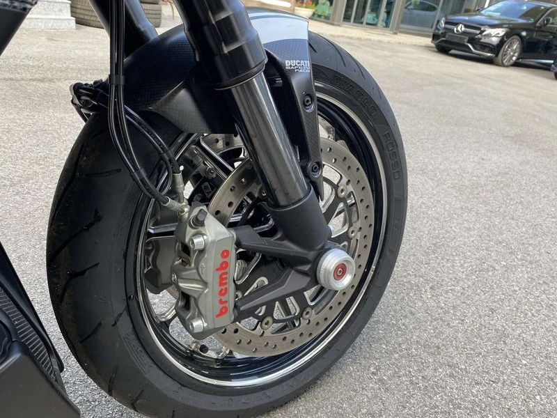 Ducati Diavel 1200/CARBON/TERMIGNONI/1500КМ!!!, снимка 12 - Мотоциклети и мототехника - 50906693