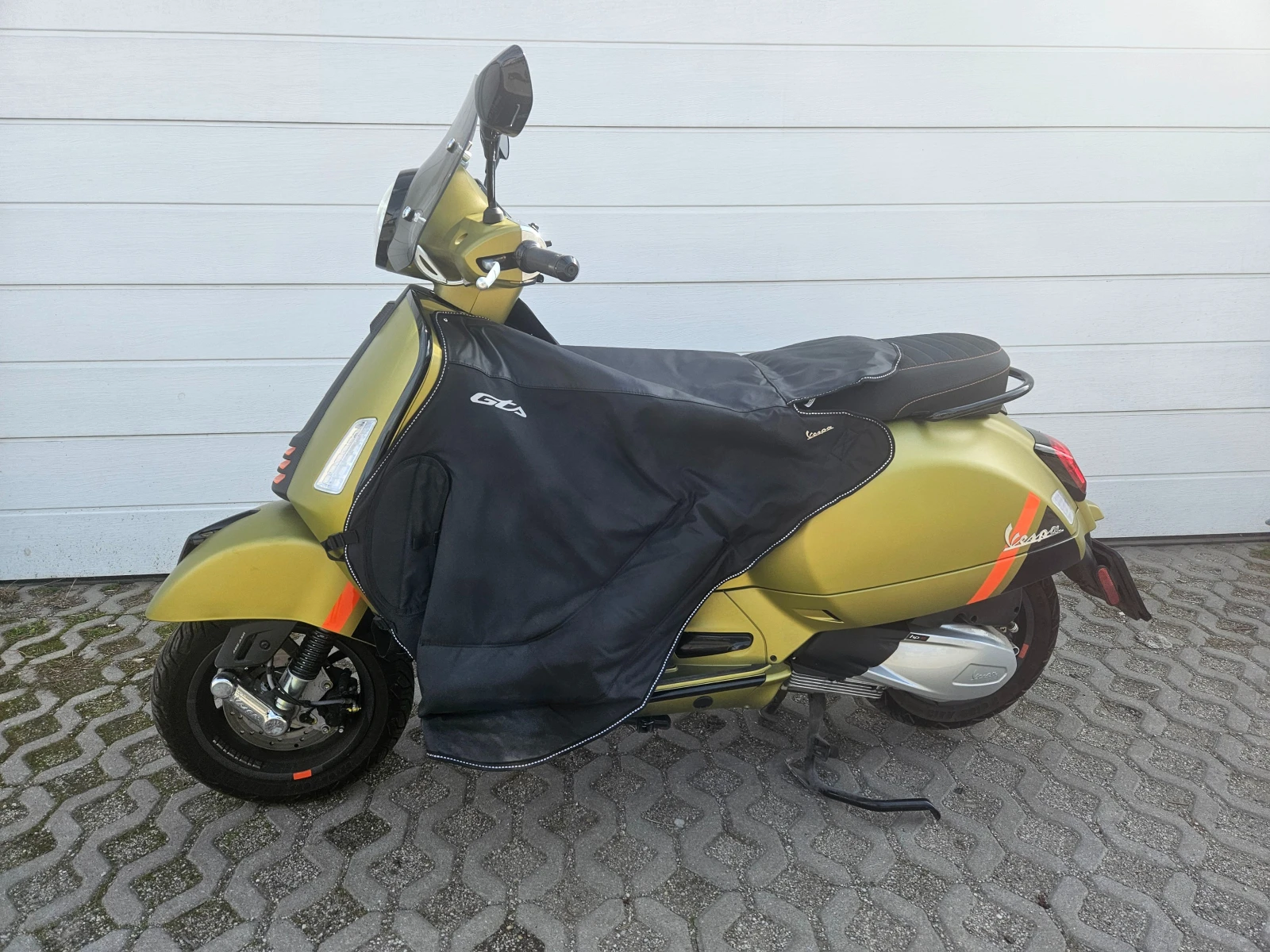 Vespa GTS 300 SUPERSPORT - изображение 6