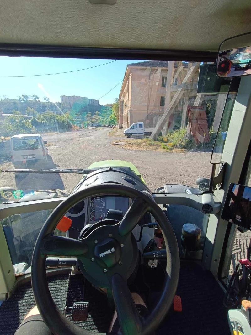 Трактор Claas Arion 640, снимка 10 - Селскостопанска техника - 49543143