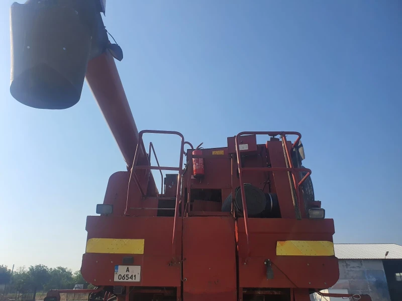 Комбайн CASE IH 2388 E, снимка 9 - Селскостопанска техника - 52149168
