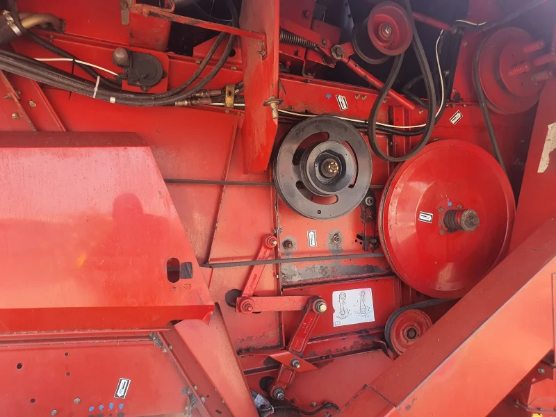 Комбайн CASE IH 2388 E, снимка 6 - Селскостопанска техника - 52149168