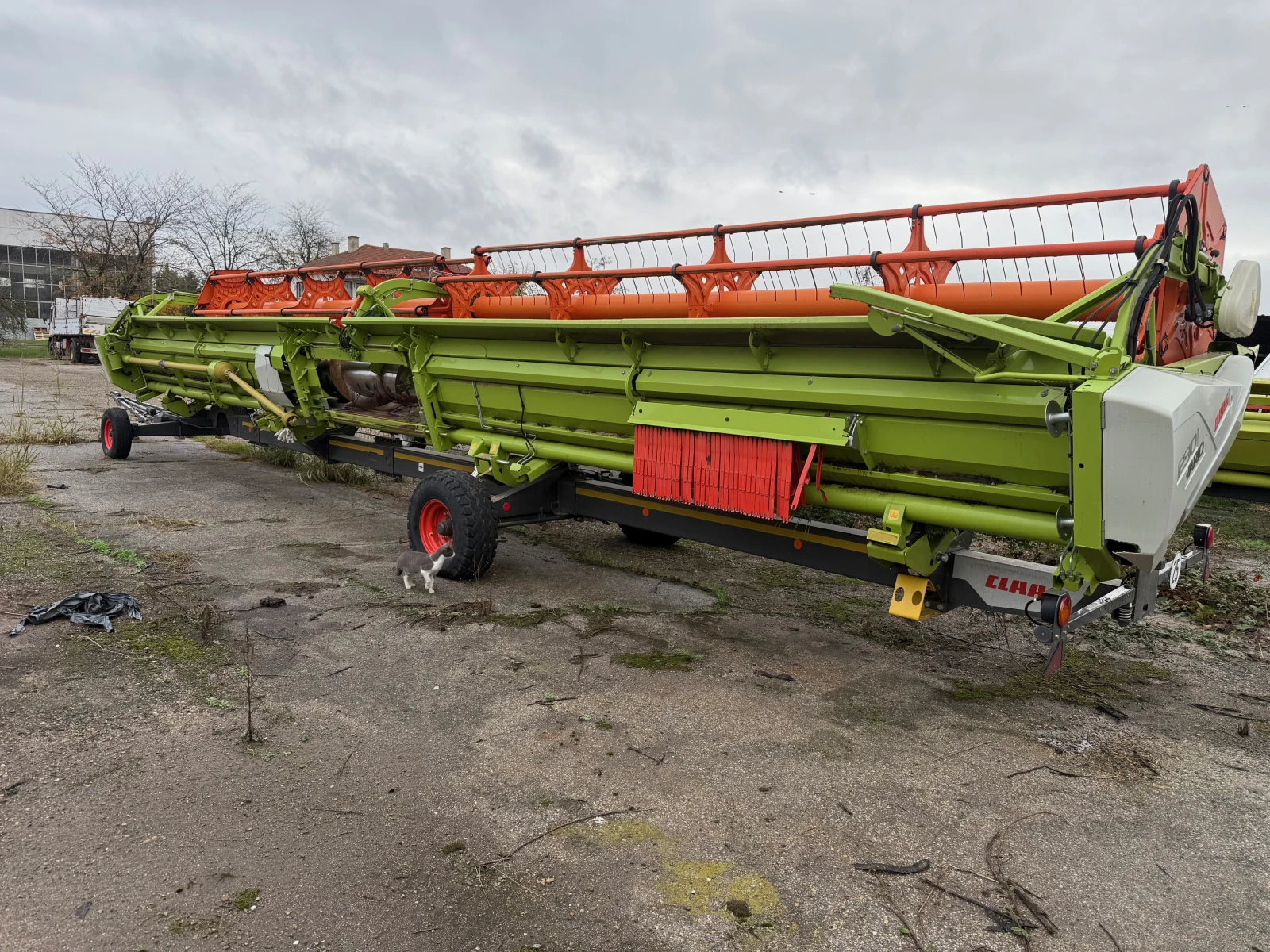  Claas LEXION 8700TT | Mobile.bg   16