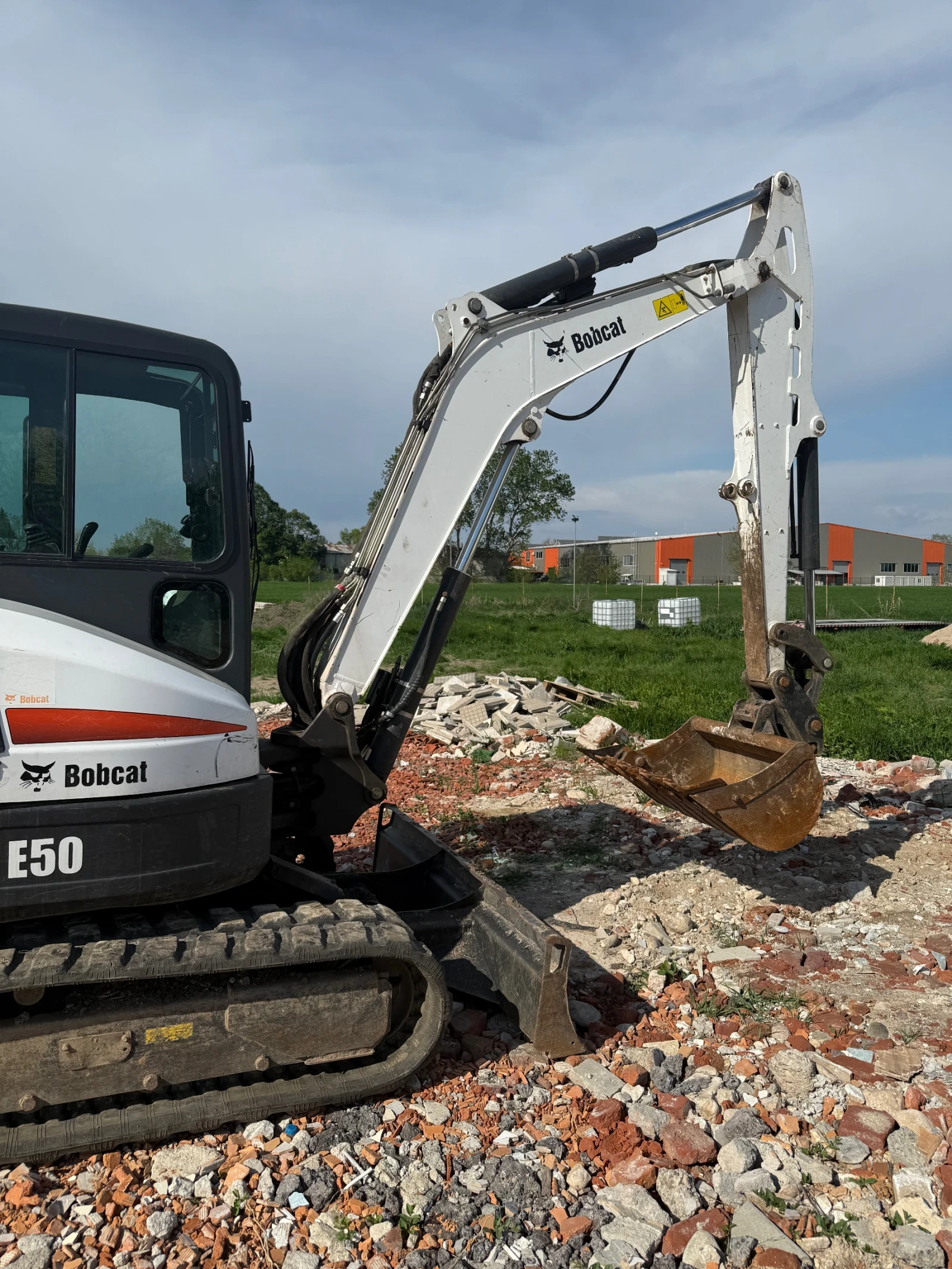 Багер Bobcat E50 - изображение 2