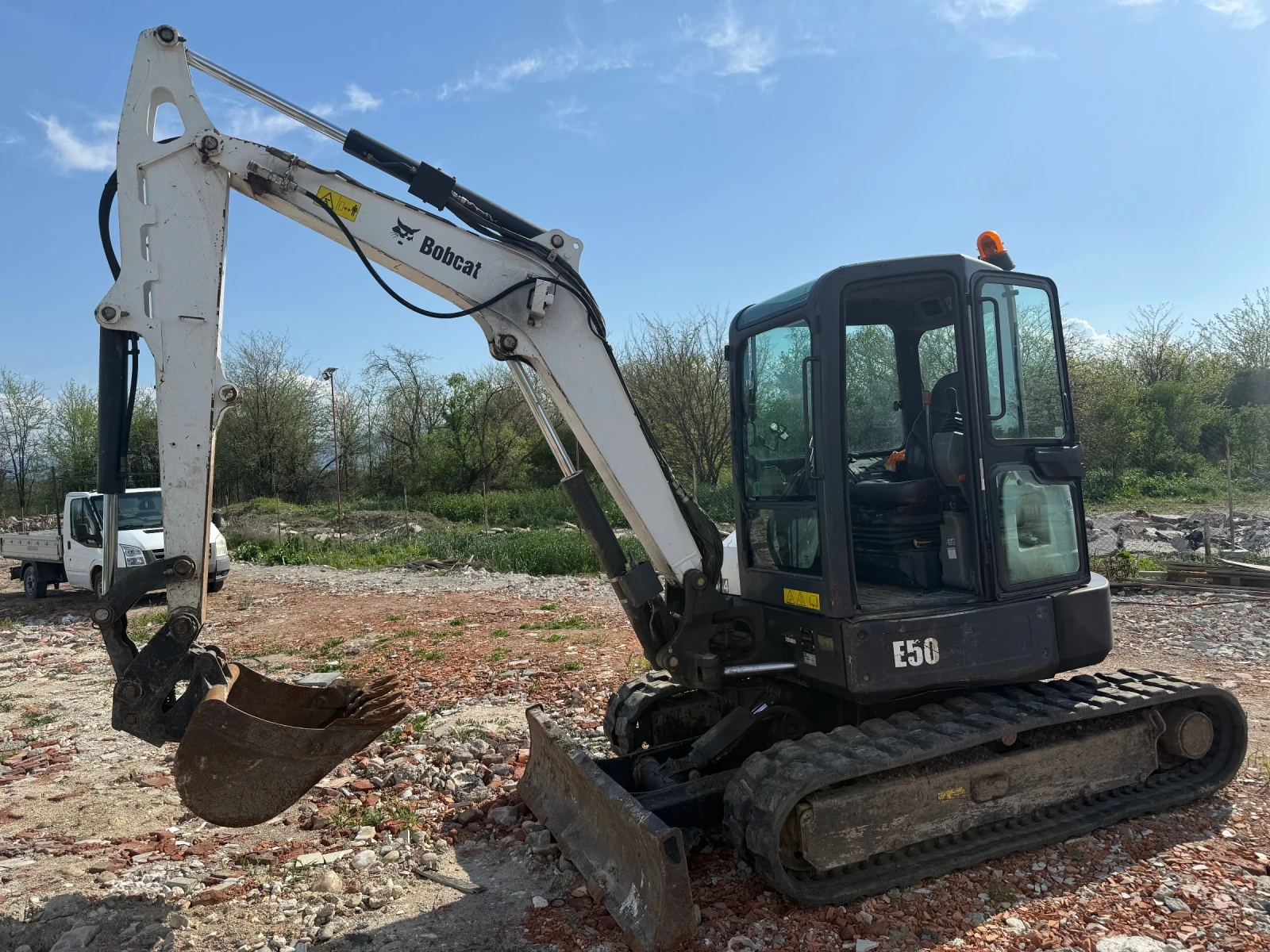 Багер Bobcat E50 - изображение 4