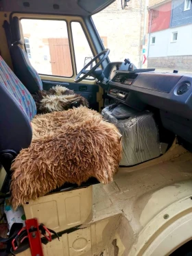 Кемпер Mercedes-Benz 310, снимка 11