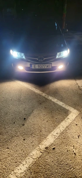 Honda Accord 2.2 i-ctdi, снимка 11
