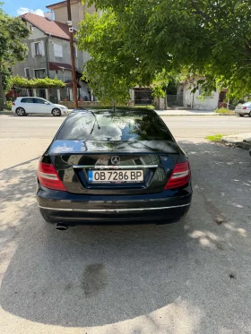 Mercedes-Benz C 220, снимка 6