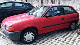 Opel Astra, снимка 2 - Автомобили и джипове - 45694724
