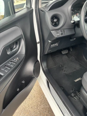 Обява за продажба на Toyota Yaris 1.5 HYBRID АВТОМАТ 60 000 км  ~23 500 лв. - изображение 8 | Auto.bg Обява за продажба на Toyota Yaris 1.5 HYBRID АВТОМАТ 60 000 км  ~23 500 лв. - изображение 8