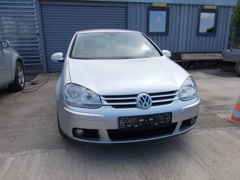 VW Golf 2.0 TDI 4motion, снимка 12 - Автомобили и джипове - 41481471