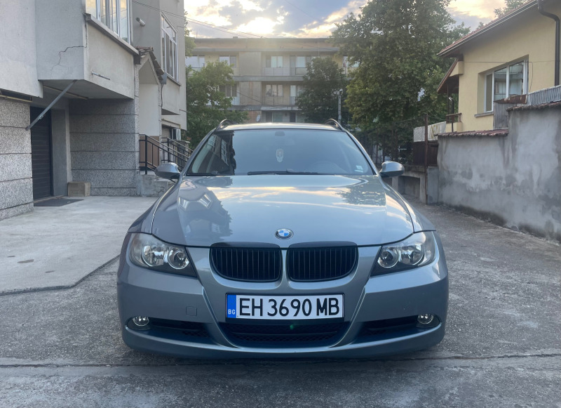 BMW 320, снимка 2 - Автомобили и джипове - 46623178