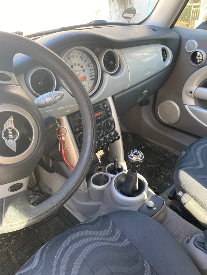 Mini Cooper One, снимка 6 - Автомобили и джипове - 48891006