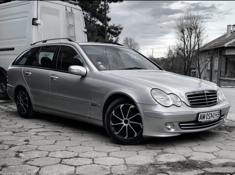 Mercedes-Benz C 200, снимка 1 - Автомобили и джипове - 49327828