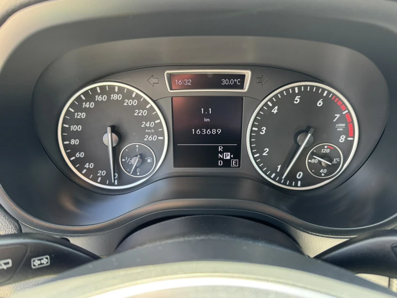 Mercedes-Benz B 200, снимка 13 - Автомобили и джипове - 51495817