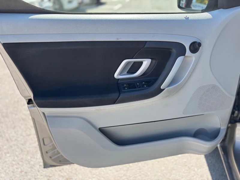 Skoda Roomster 💥1.4 TDI💥, снимка 9 - Автомобили и джипове - 52025809