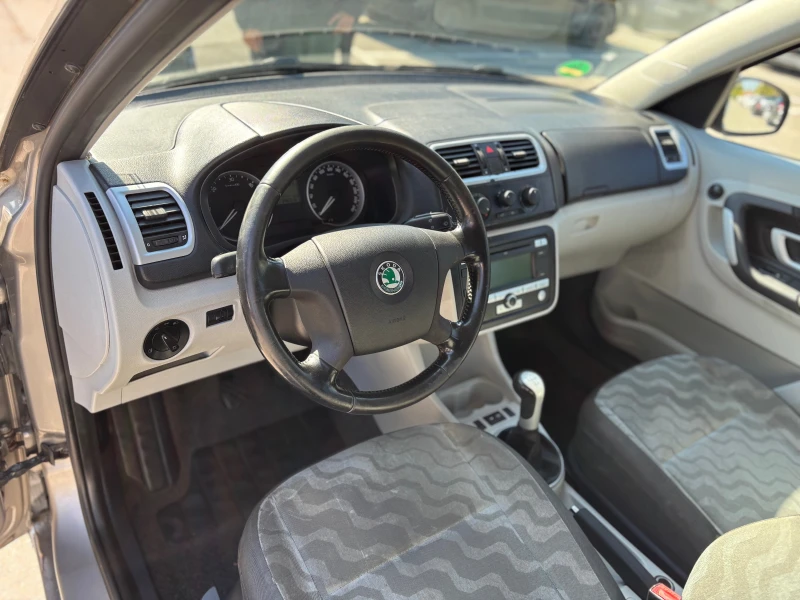 Skoda Roomster 💥1.4 TDI💥, снимка 11 - Автомобили и джипове - 52025809