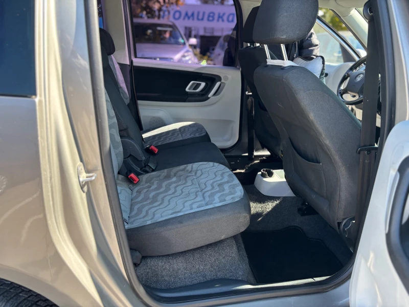 Skoda Roomster 💥1.4 TDI💥, снимка 14 - Автомобили и джипове - 52025809