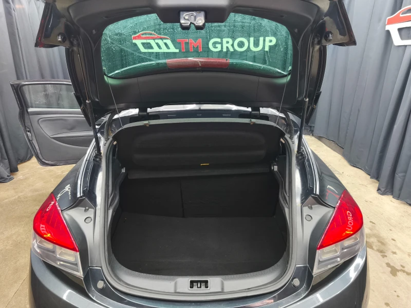 Renault Megane 1.9dci 131k.c 6c.k , снимка 9 - Автомобили и джипове - 52373957