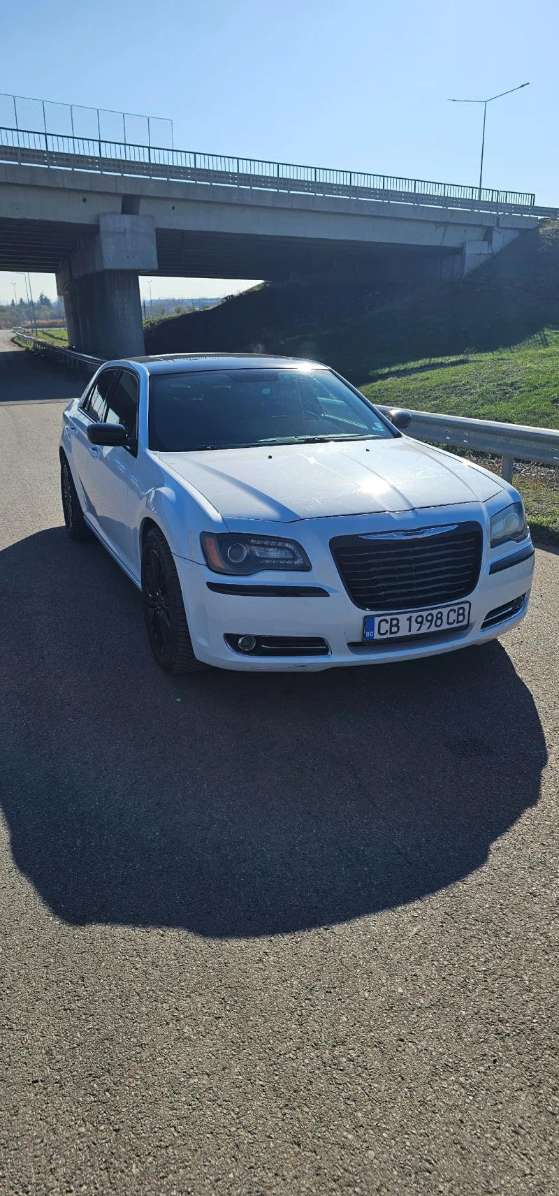 Chrysler 300c 3.6 V6 4x4 LPG, снимка 3 - Автомобили и джипове - 52422893