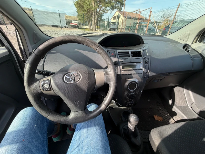 Toyota Yaris 1.4 disel facelift, снимка 6 - Автомобили и джипове - 52442580
