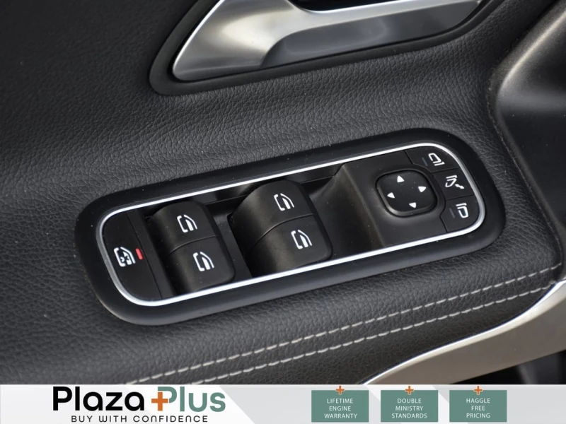 Mercedes-Benz A 220 * АВТО КРЕДИТ* ЦЕНА ДО БГ * СЕРВИЗНА ИСТОРИЯ * , снимка 11 - Автомобили и джипове - 52892506