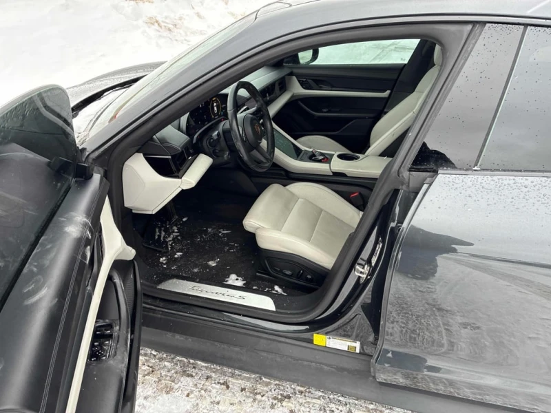 Porsche Taycan 4S  CARFAX, снимка 14 - Автомобили и джипове - 53465929