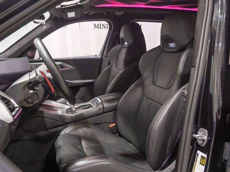 BMW XM * MANAGERS RETAIL BLOWOUT HEA Specification Bowers, снимка 10 - Автомобили и джипове - 56533106