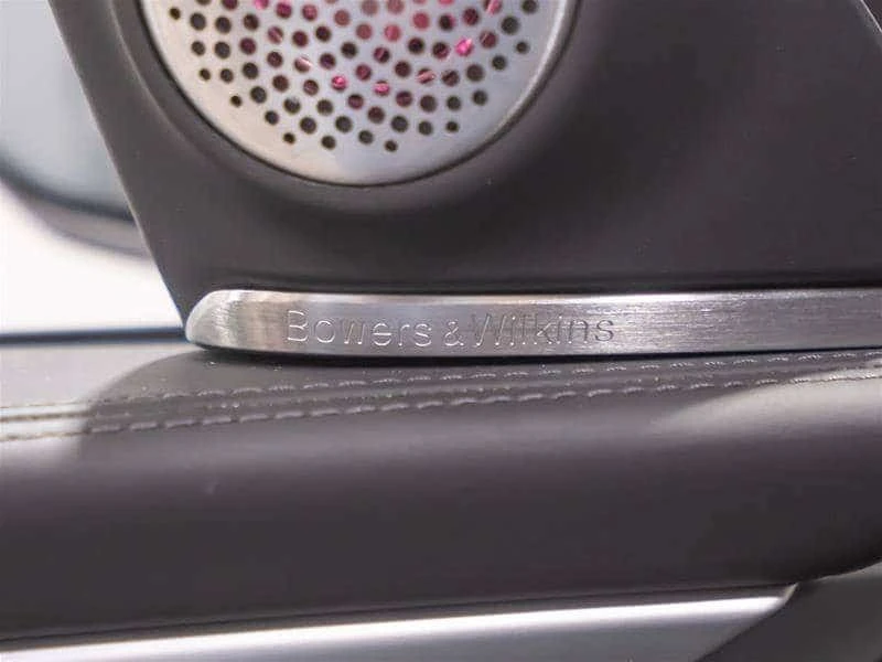 BMW XM * MANAGERS RETAIL BLOWOUT HEA Specification Bowers, снимка 13 - Автомобили и джипове - 56533106