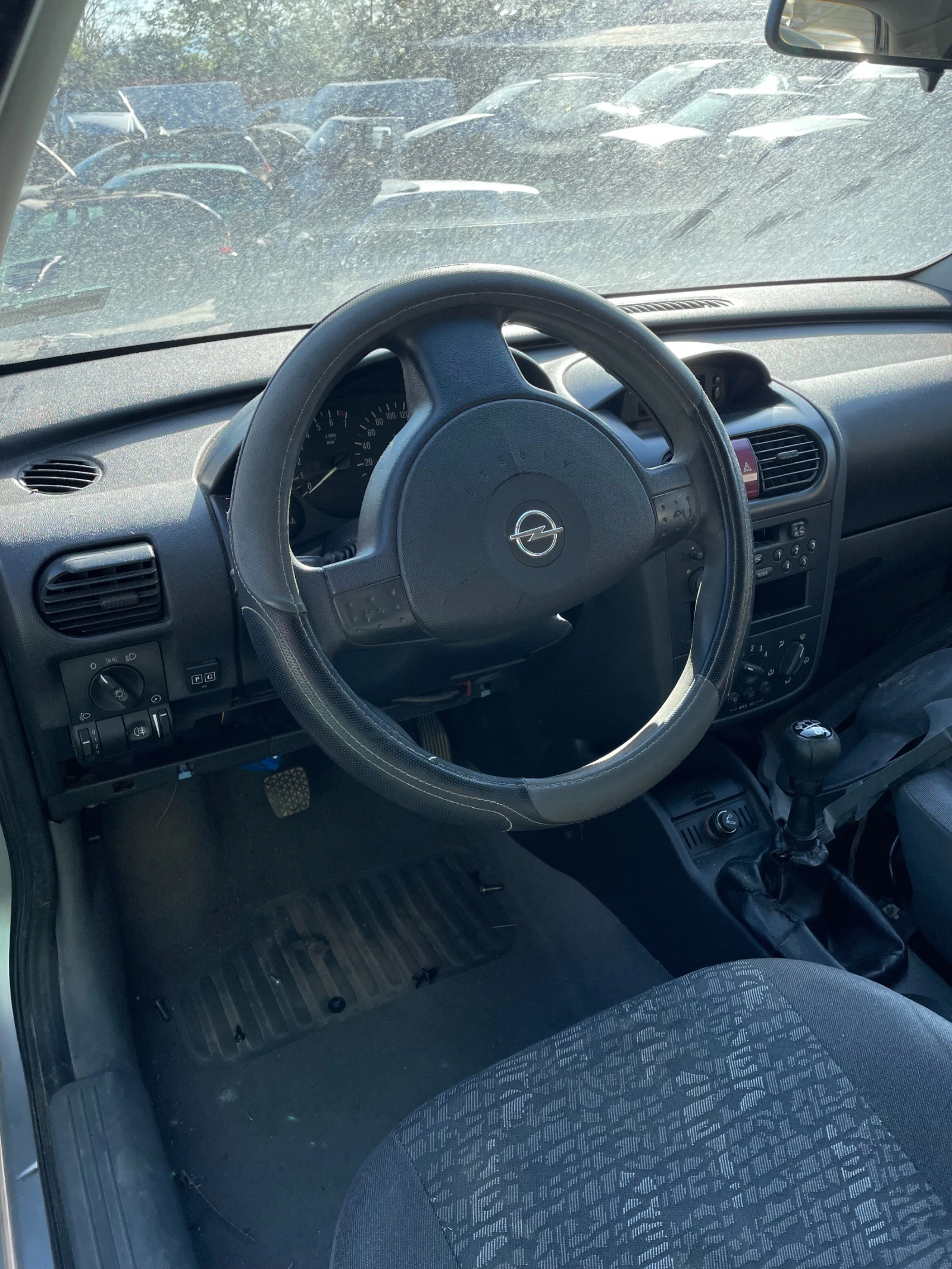 Opel Corsa  - изображение 4