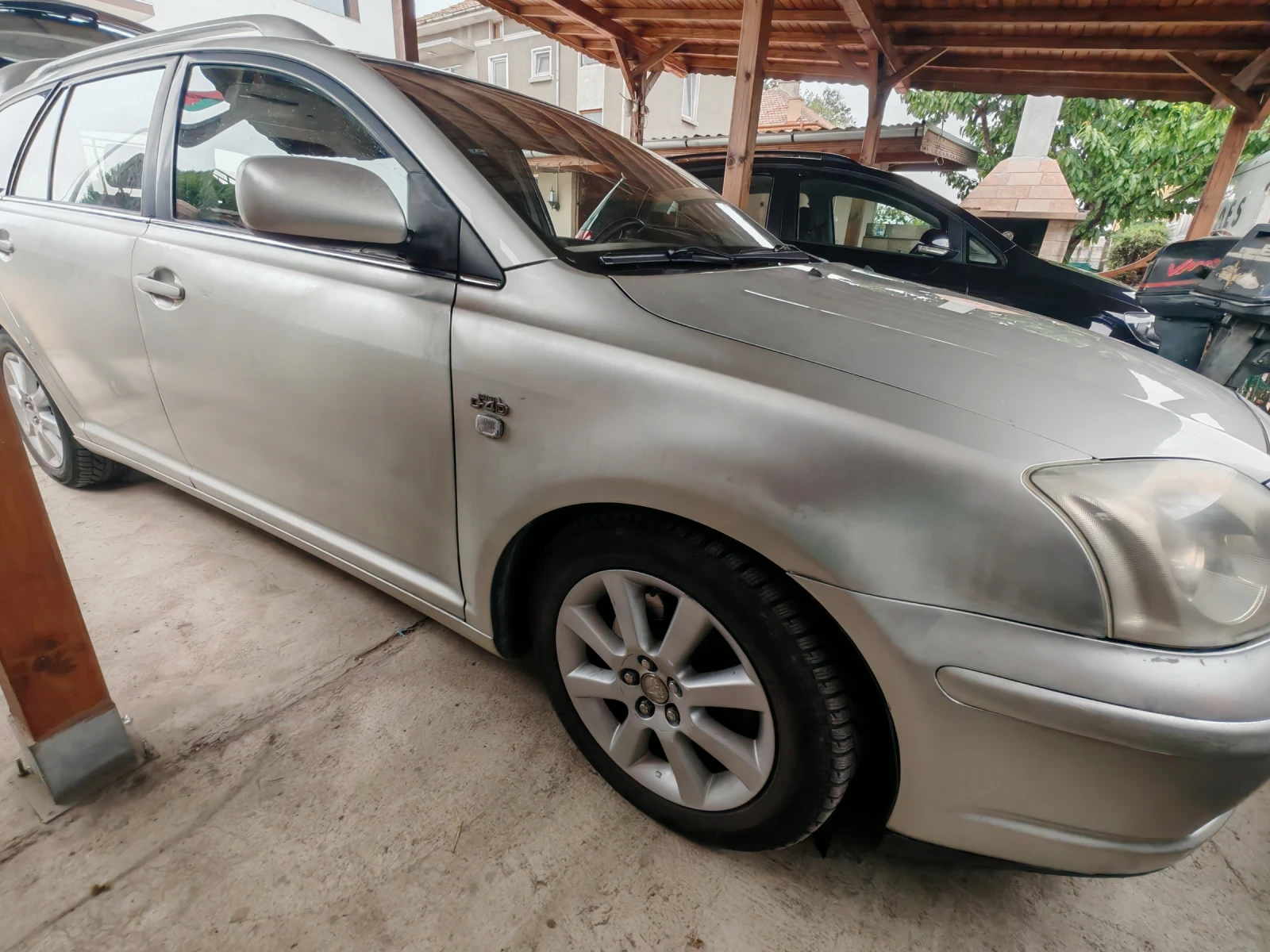 Toyota Avensis  - изображение 4
