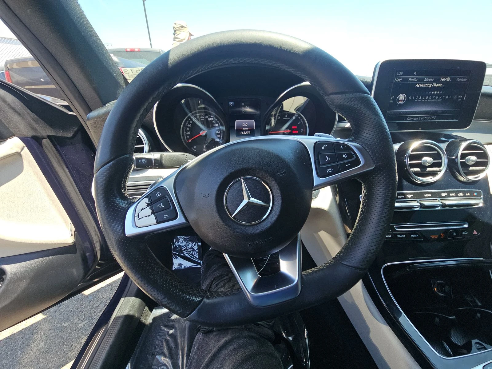 Mercedes-Benz C 300 AMG* 9G* BURMASTER* KEYLESS GO* ПОГРЕВ* ПАМЕТ* PAN - изображение 9