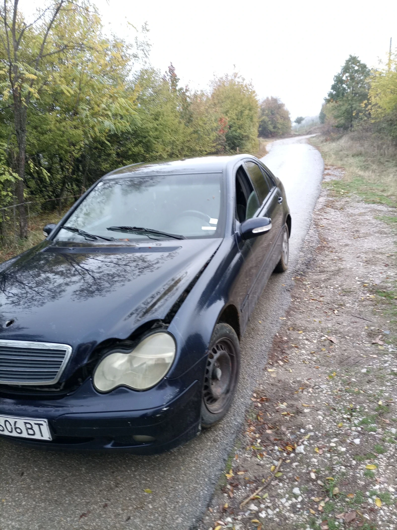 Mercedes-Benz C 220 Седан - изображение 4