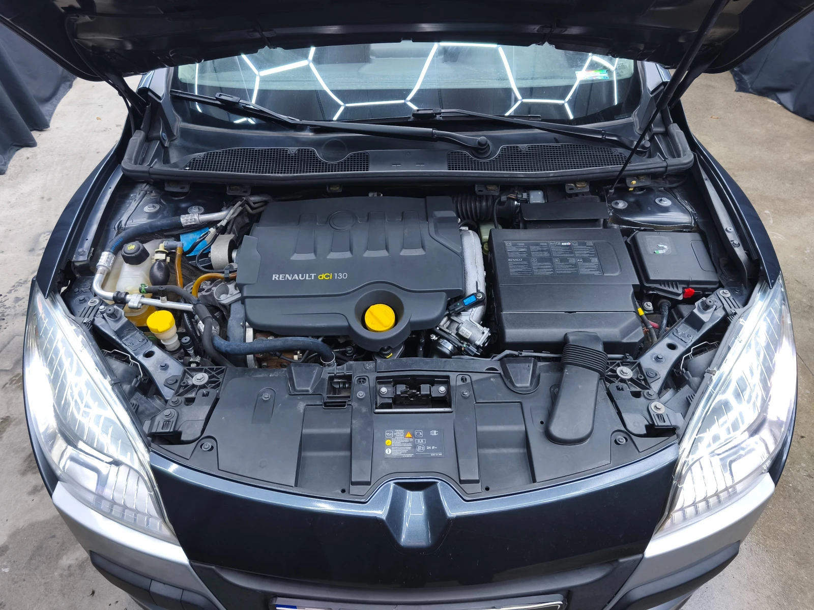 Renault Megane 1.9dci 131k.c 6c.k  | Mobile.bg   14