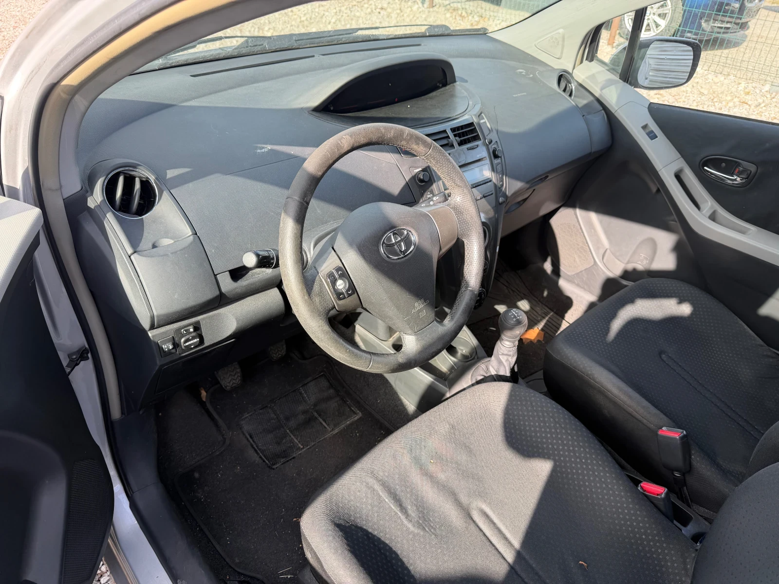 Toyota Yaris 1.4 disel facelift - изображение 7