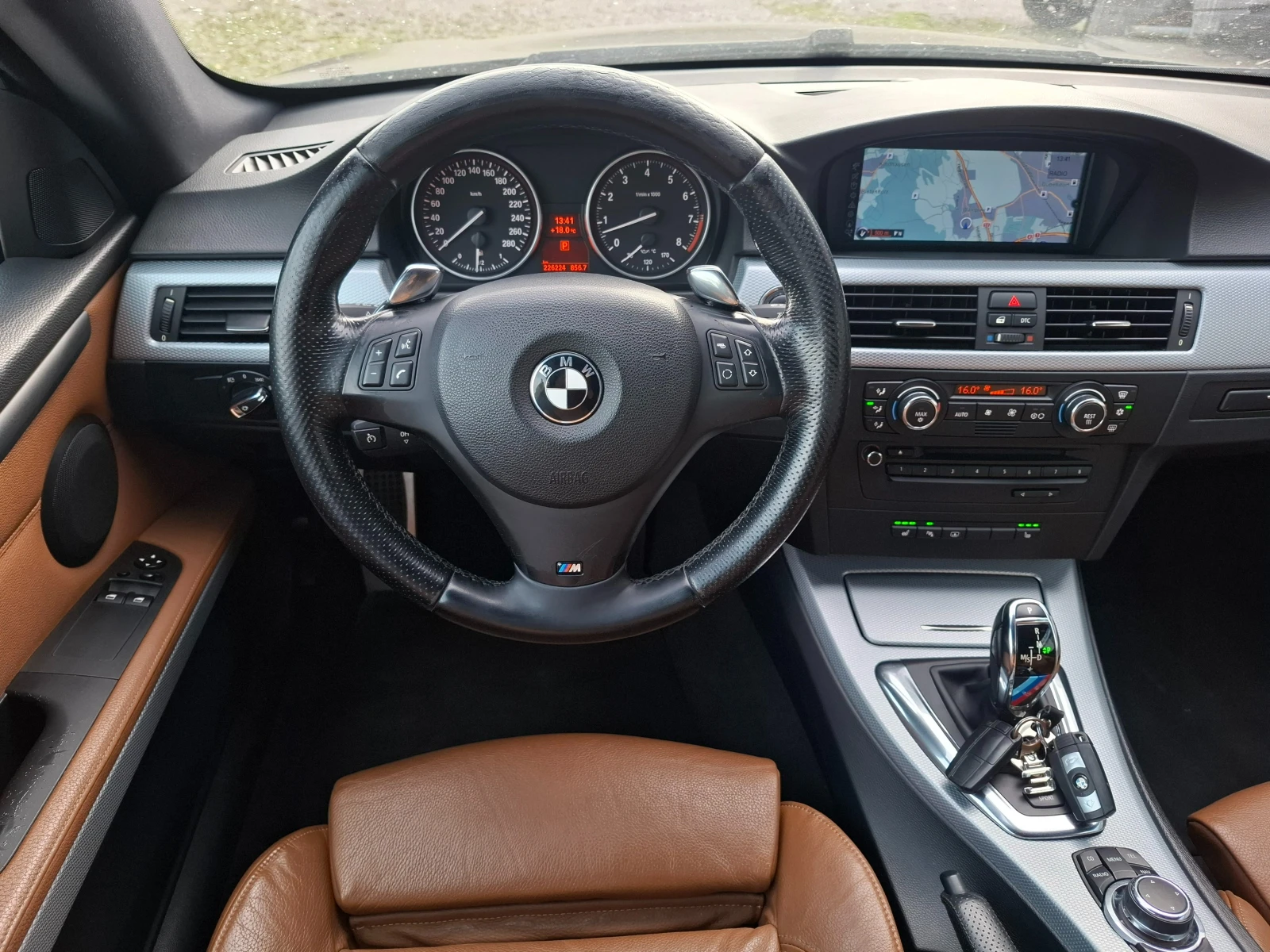 BMW 335 ///M-Sport-N54-DCT-SWISS - изображение 6