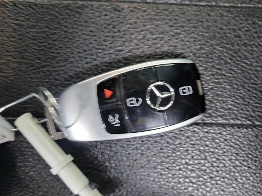 Mercedes-Benz E 300  4MATIC | AMBIENT | 360 | BURMESTER | CARFAX | Mobile.bg � ����������� 11