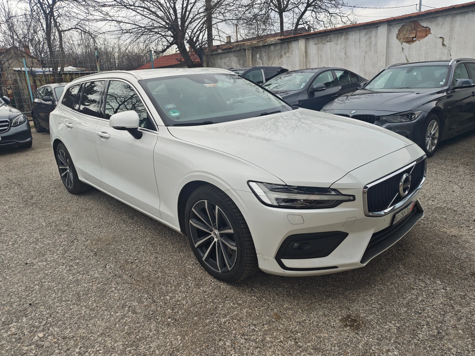 Volvo V60 MILDE HIBRID, SWISS | Mobile.bg � ����������� 1