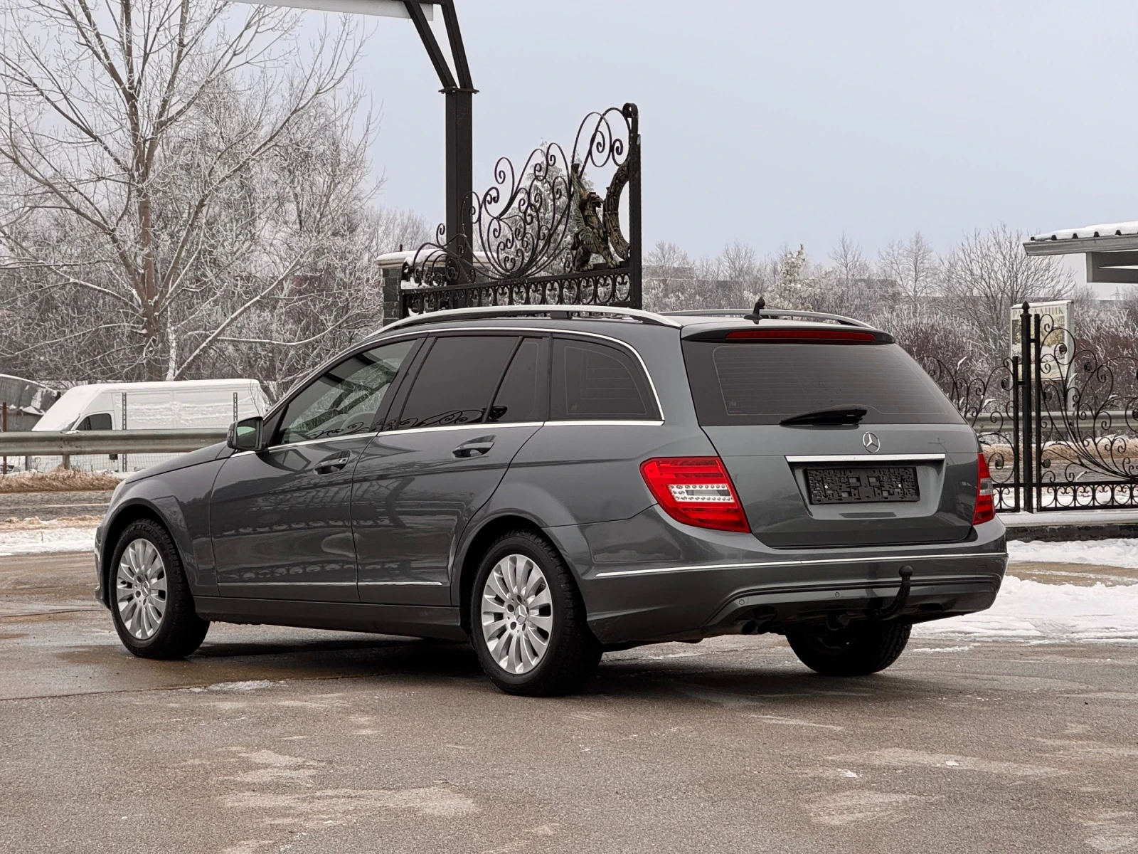Mercedes-Benz C 200 2.2CDI ВСИЧКО ПЛАТЕНО - изображение 10
